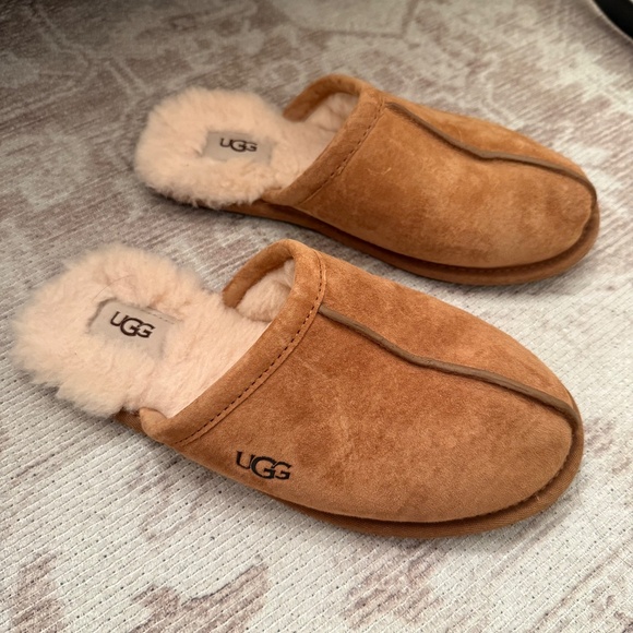 UGG Pearle UGGplush™ Scuff Slippers - Picture 7 of 8